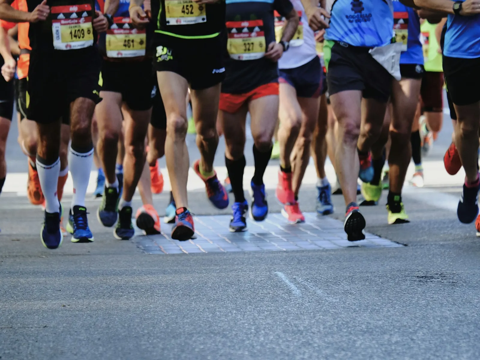 Coureurs au départ d'une course à pied